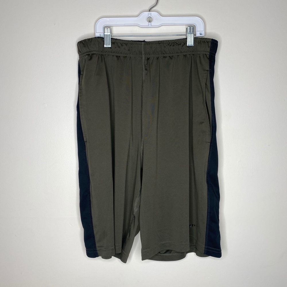 NIKE Dri-Fit Active Training Shorts